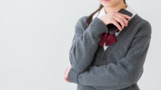 中学生にスマホはいらない?スマホ持ってないことでいじめに発展?
