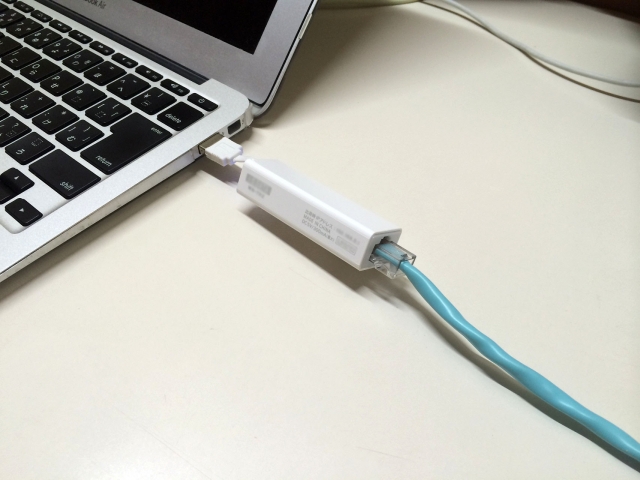 有線LAN ノートPC 接続