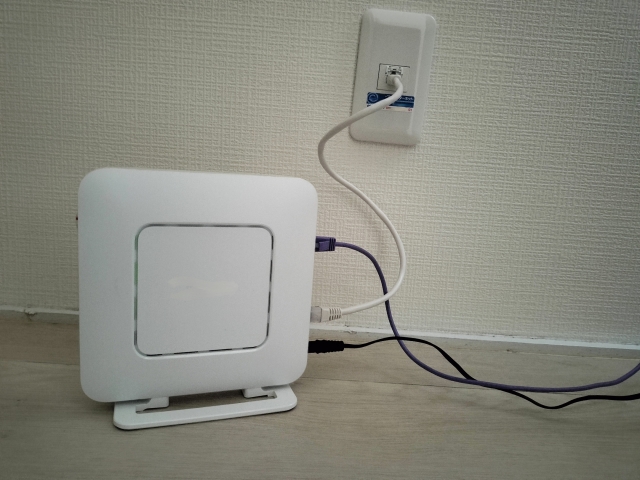 有線 ルーター LANケーブル